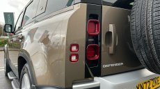 Land Rover Defender 3.0 D250 SE 110 5dr Auto Diesel Estate